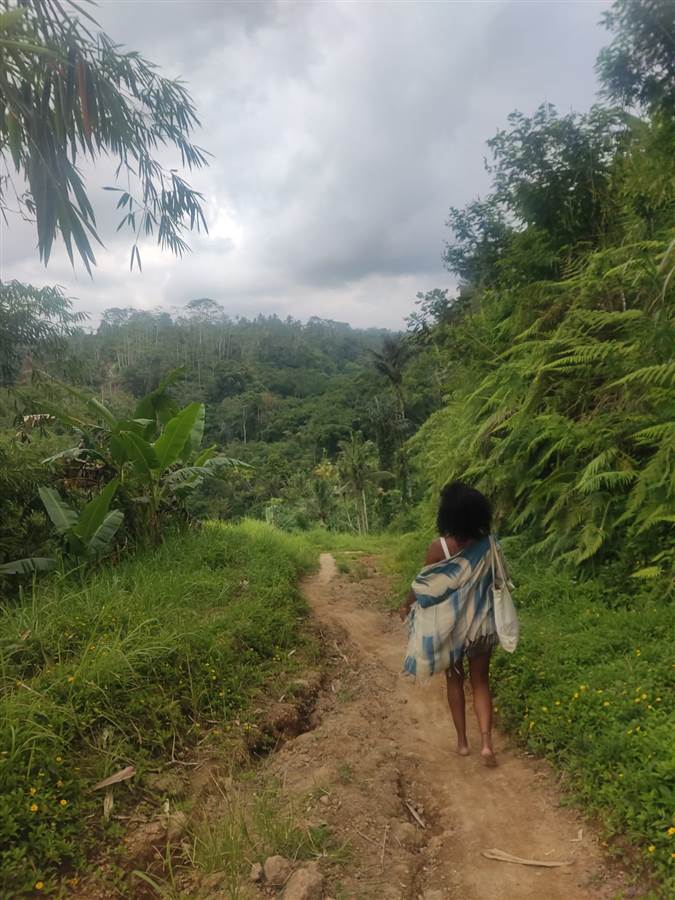 Nicole onderweg in Bali, tijdens de reis die de basis legde voor heartspace108